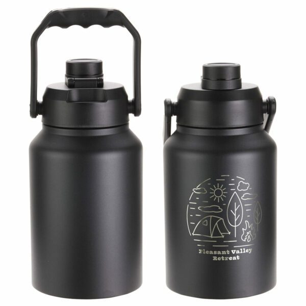 Pichet titan 64 oz en acier inoxydable isolé sous vide